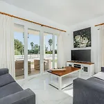Quiros 2 * 波连萨港