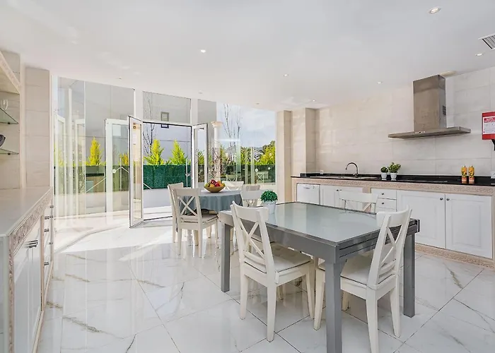 Quiros 2 * بورت دي بوينسا